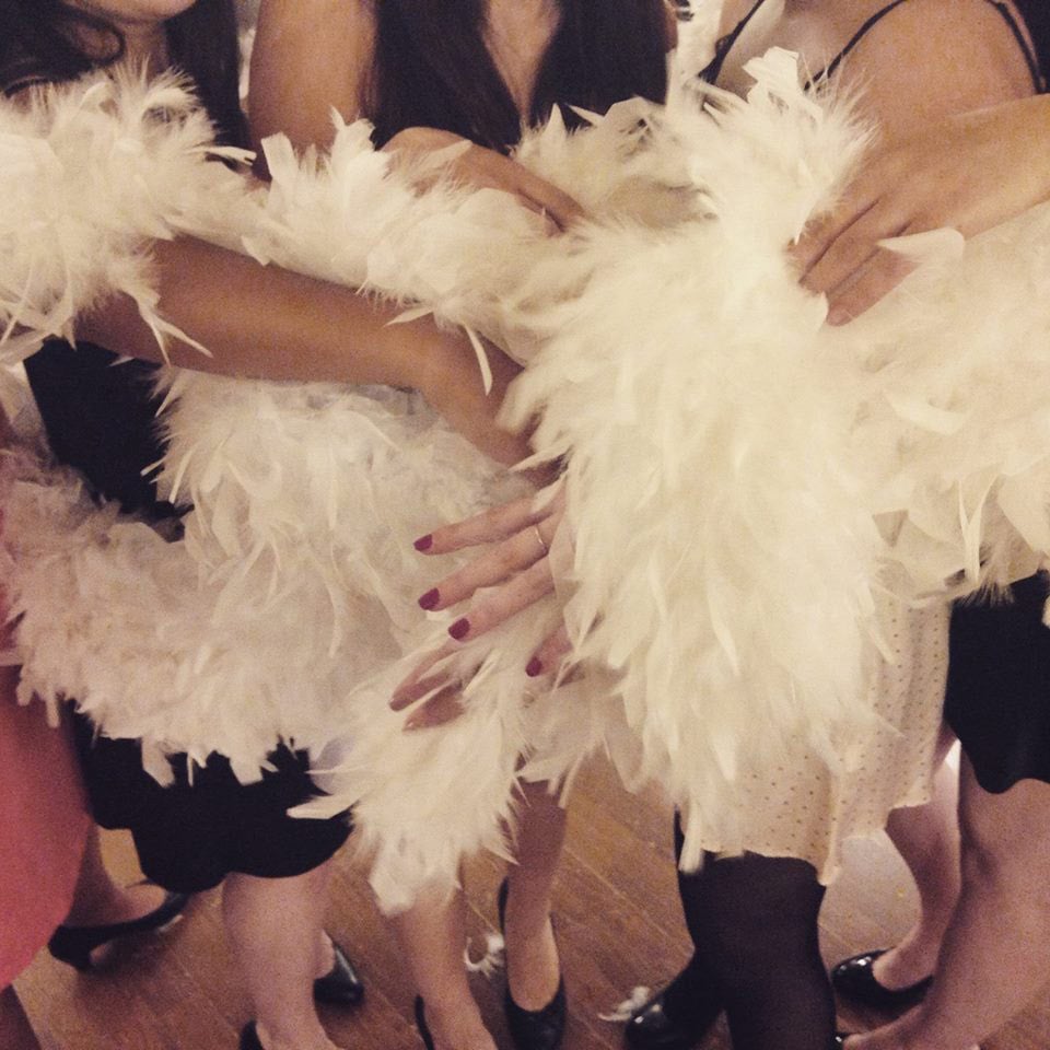 Cours d'effeuillage burlesque à Grenoble