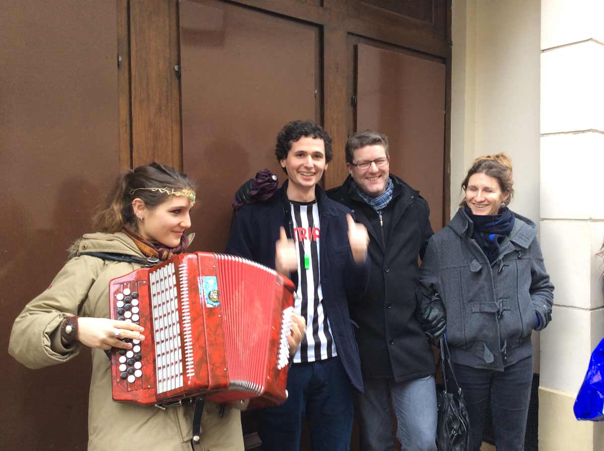 Parcours de défis rue Mouffetard à Paris pour entreprise 