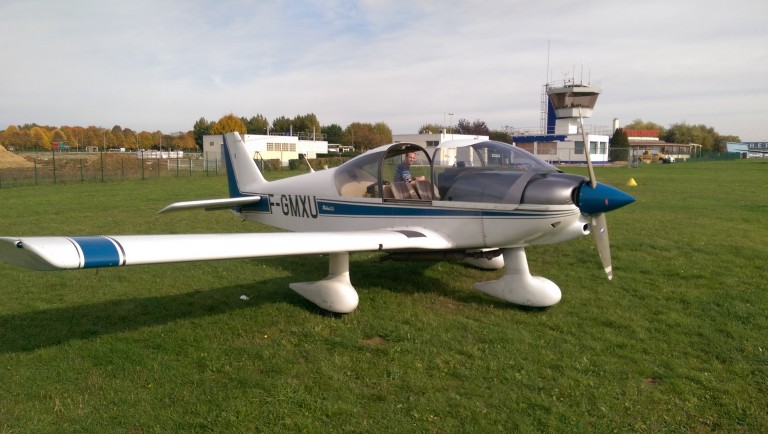 Vol en avion à Lognes près de Paris - 77
