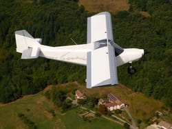Baptême de l'air en ULM à Valence et initiation au pilotage - Drôme