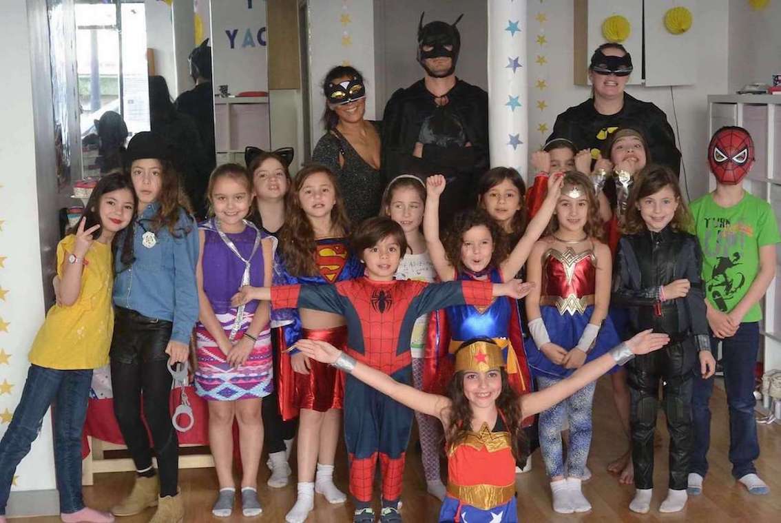 Anniversaire enfant sur le thème des super-héros à Paris 