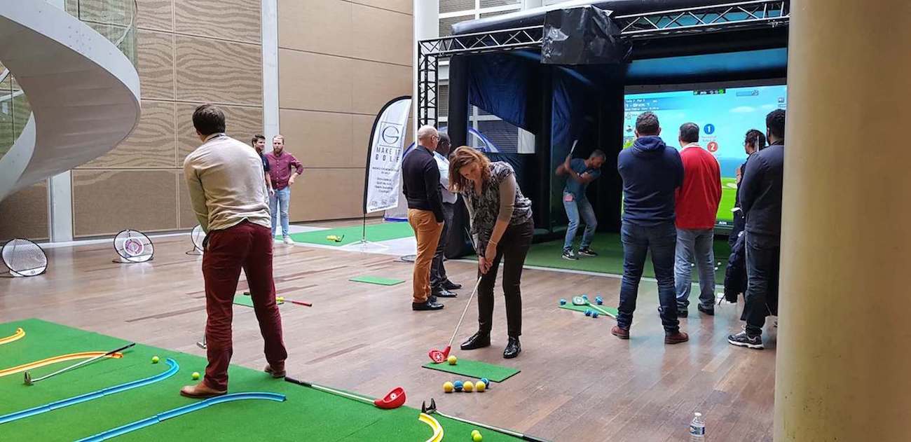 Animation golf pour les entreprises à Paris - Ateliers et simulateurs  