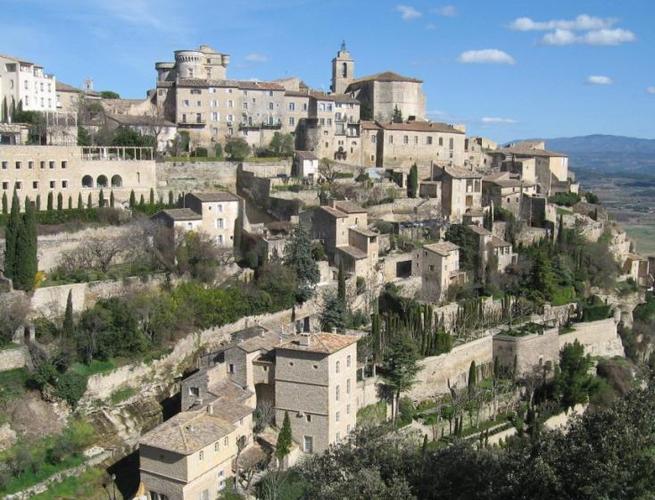 Location de vélos électriques dans le Massif du Luberon - 84