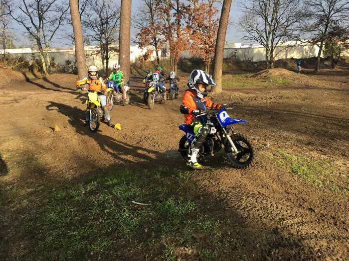 Initiation au pilotage moto et moto-cross près de Bordeaux