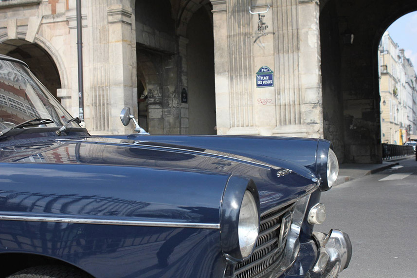 Balade VIP en Peugeot 404 de 1963 à Paris - Rive Gauche
