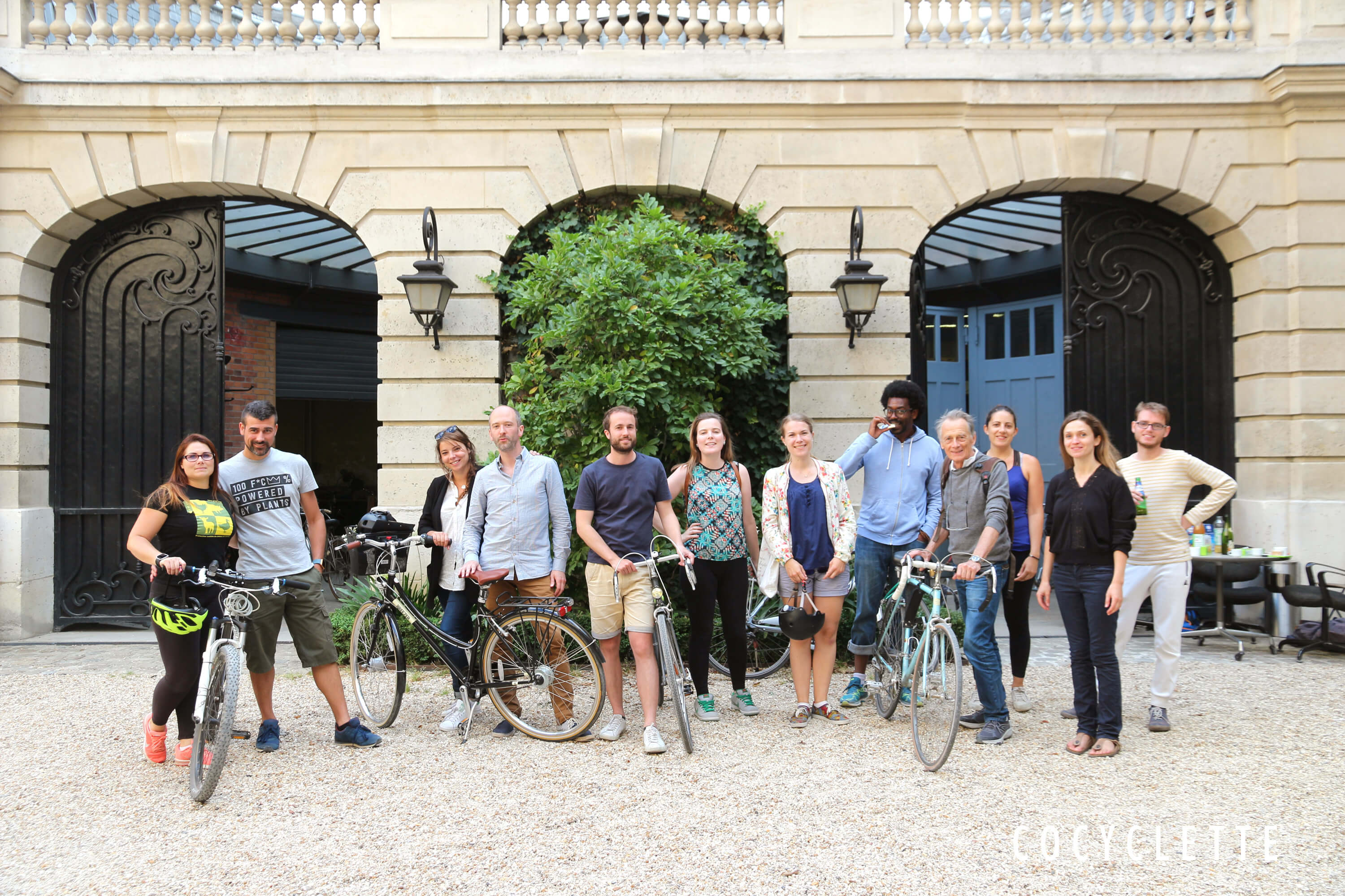 Balade urbaine à vélo - Visite guidée dans Paris - 75