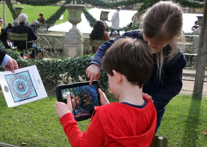Chasse au trésor en réalité augmentée pour enfants au jardin du Luxembourg