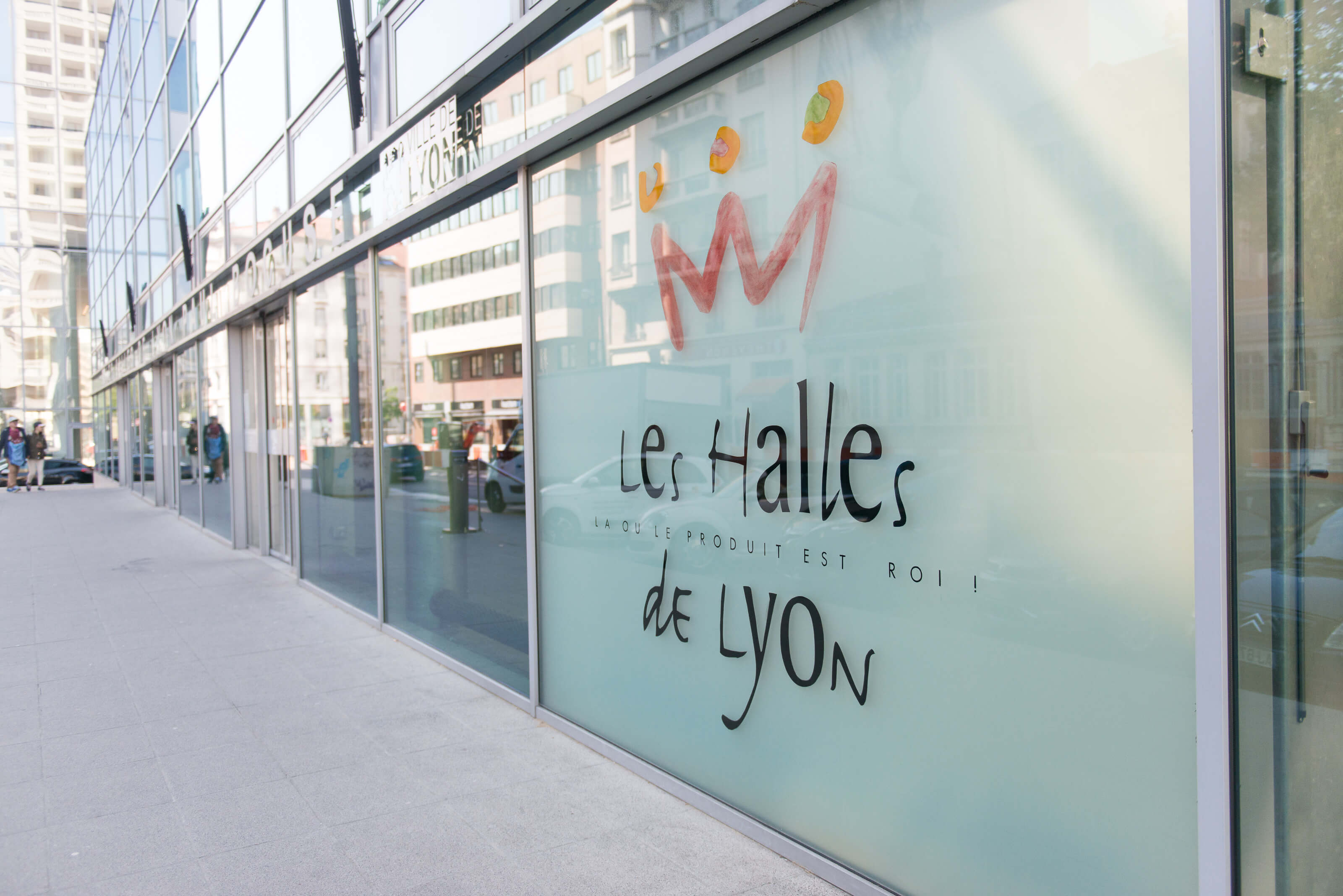 Visite théâtrale et gourmande des Halles Paul Bocuse à Lyon 