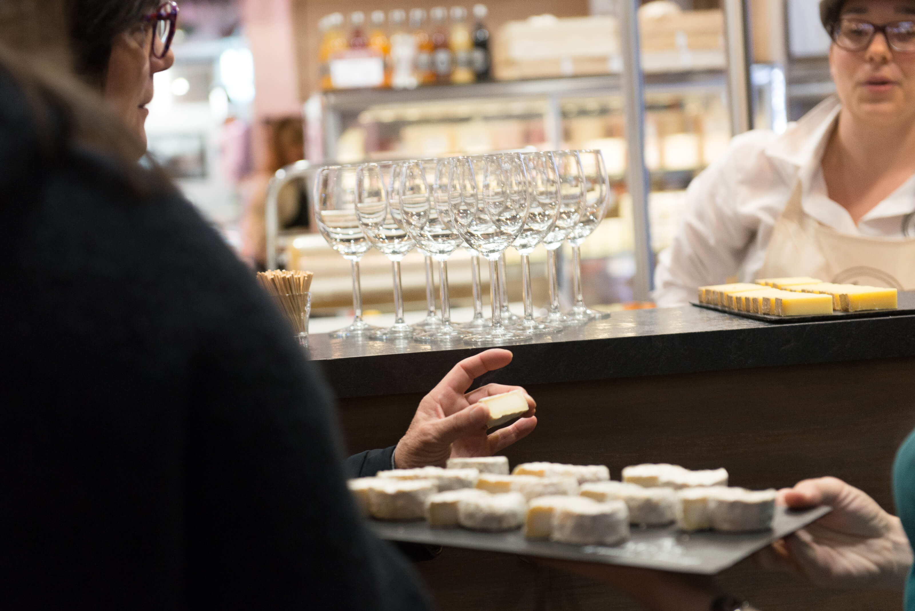 Visite théâtrale et gourmande des Halles Paul Bocuse à Lyon 